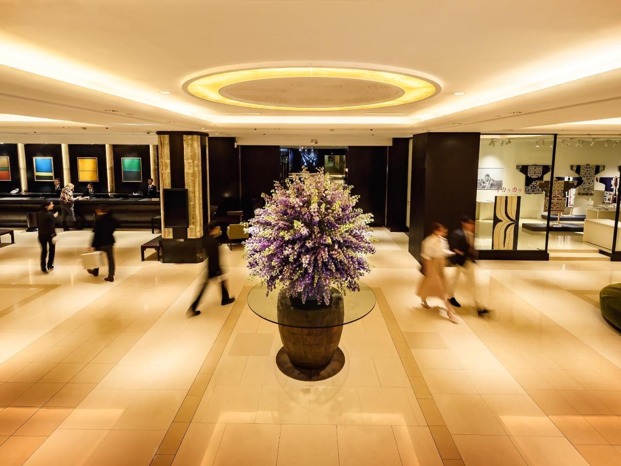 Sapporo Grand Hotel Exterior foto The lobby of the hotel